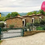 Il Poggio Da Katia 펜션 사투르니아